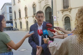 El PSOE denuncia una deuda de 35 millones de euros «en promesas incumplidas» en infraestructuras educativas en Almería