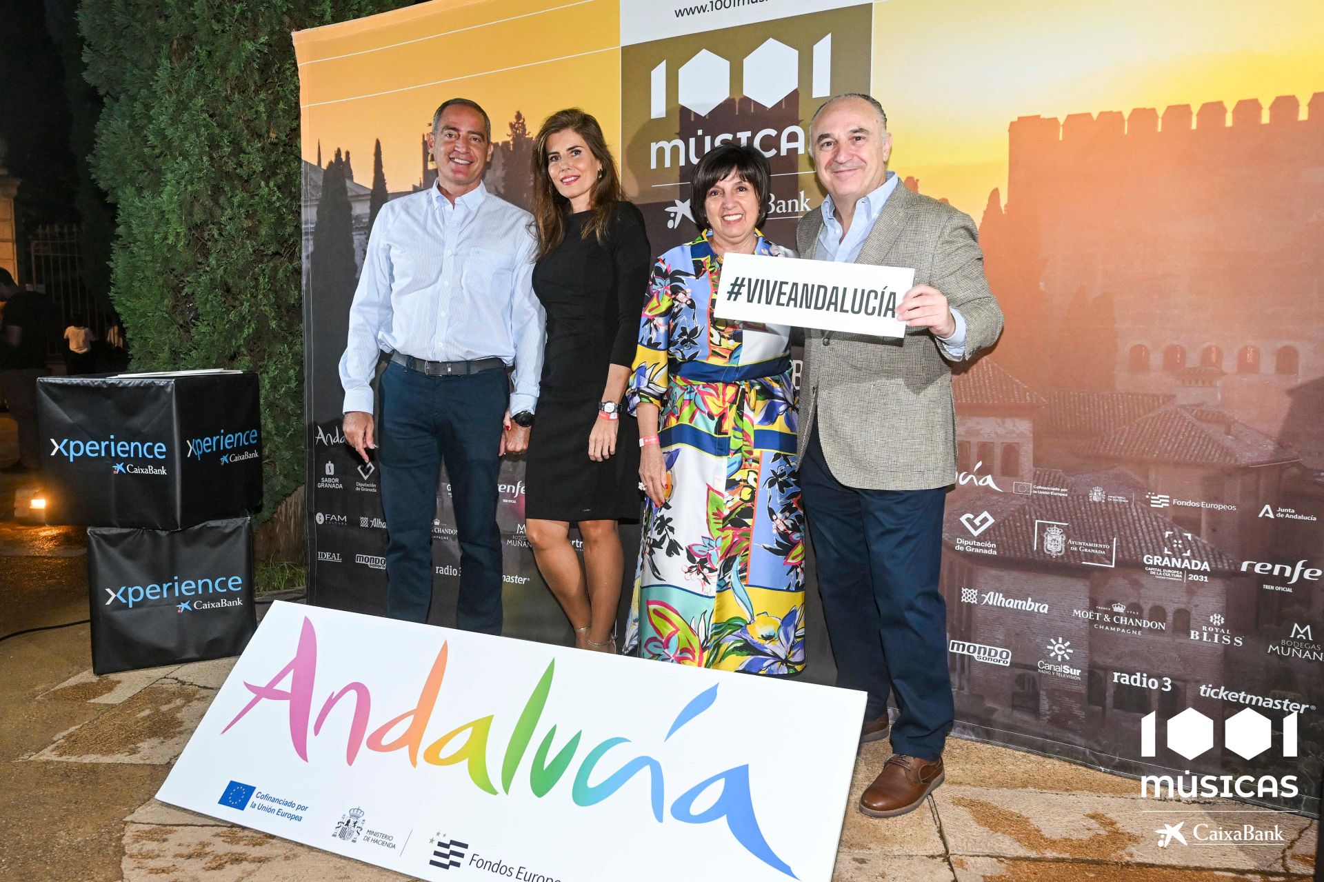 Las mejores imágenes del concierto de María José Llergó en el Generalife