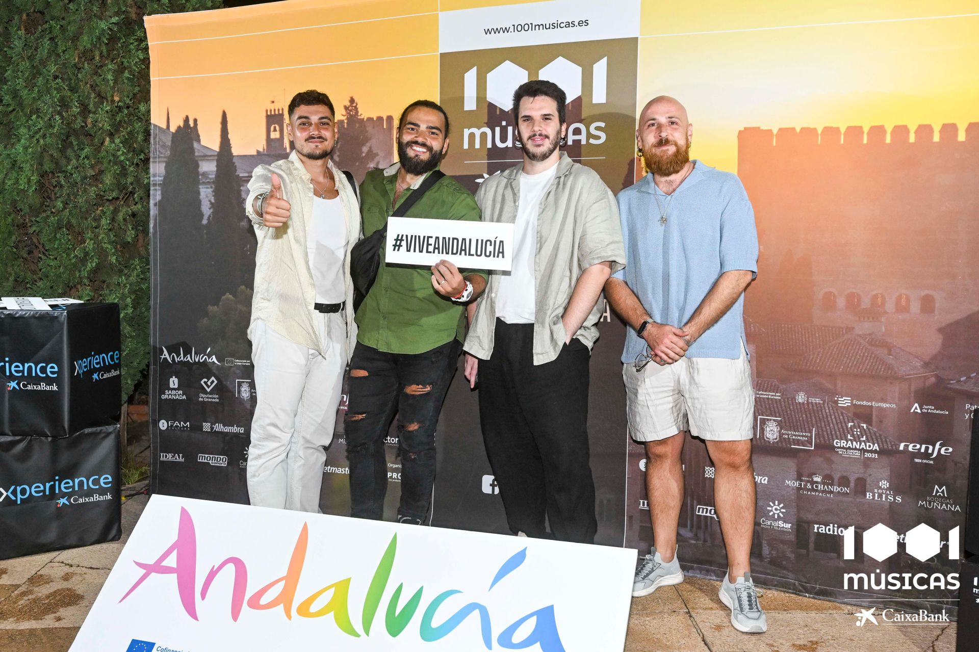 Las mejores imágenes del concierto de María José Llergó en el Generalife