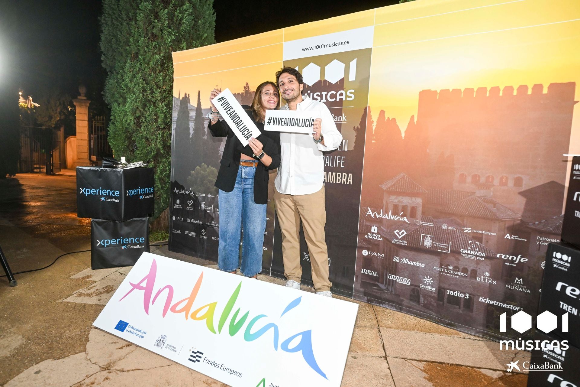 Las mejores imágenes del concierto de María José Llergó en el Generalife