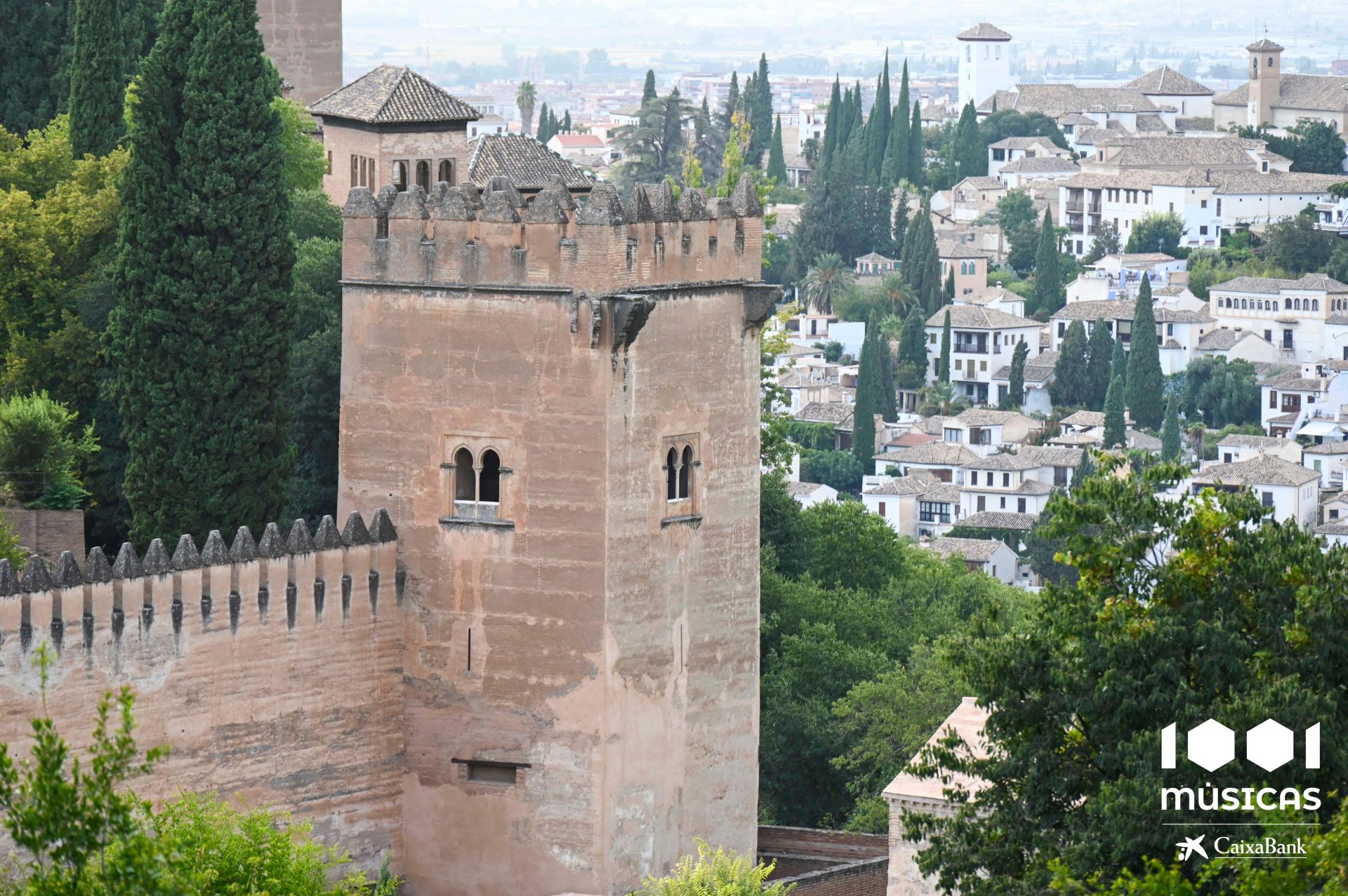 Las mejores imágenes del concierto de María José Llergó en el Generalife