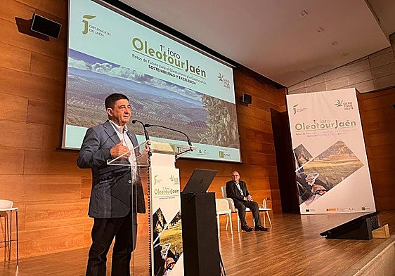 Intervención de Paco Reyes.