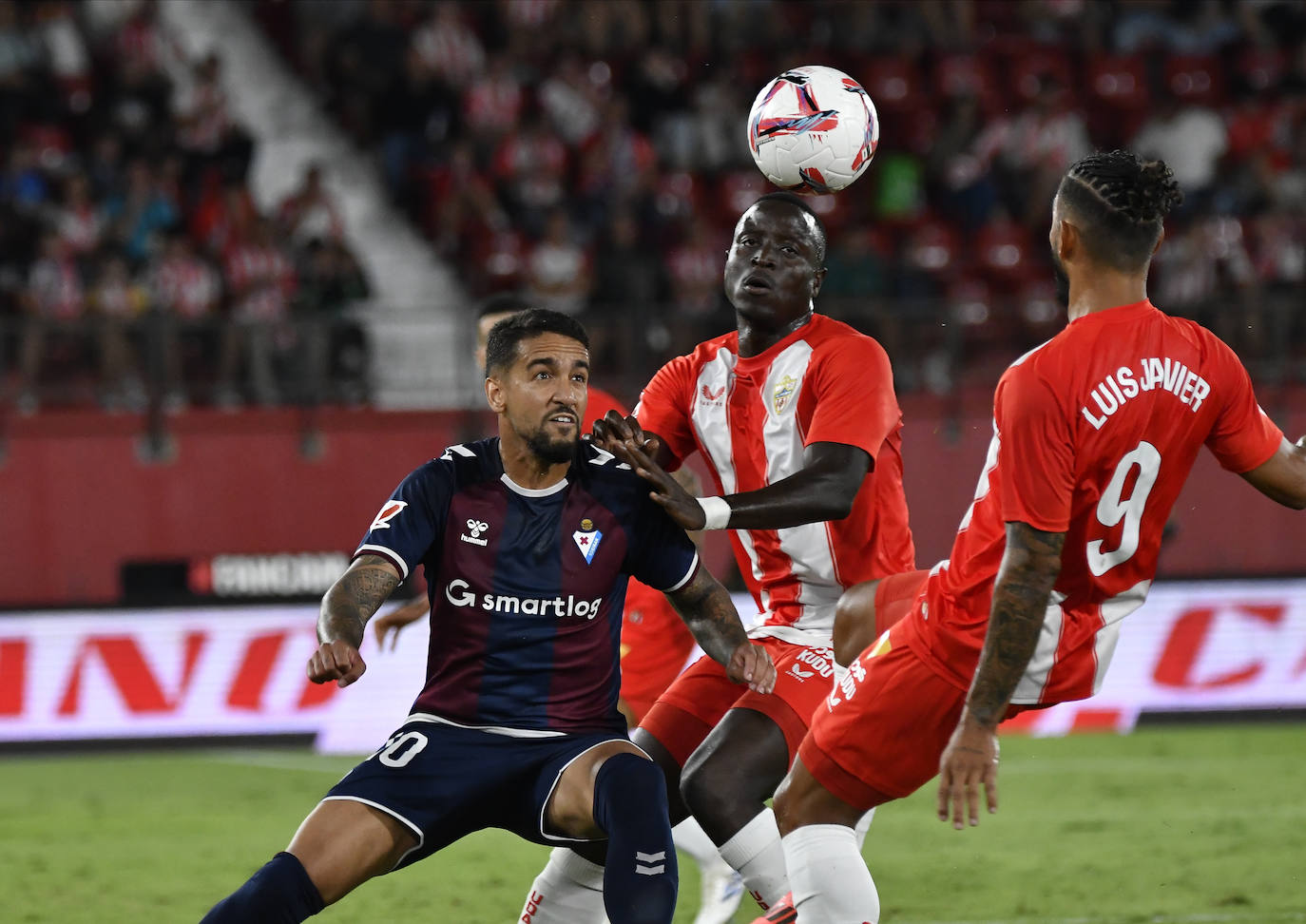 El Almería &#039;resucita&#039; y casi le da la vuelta al marcador