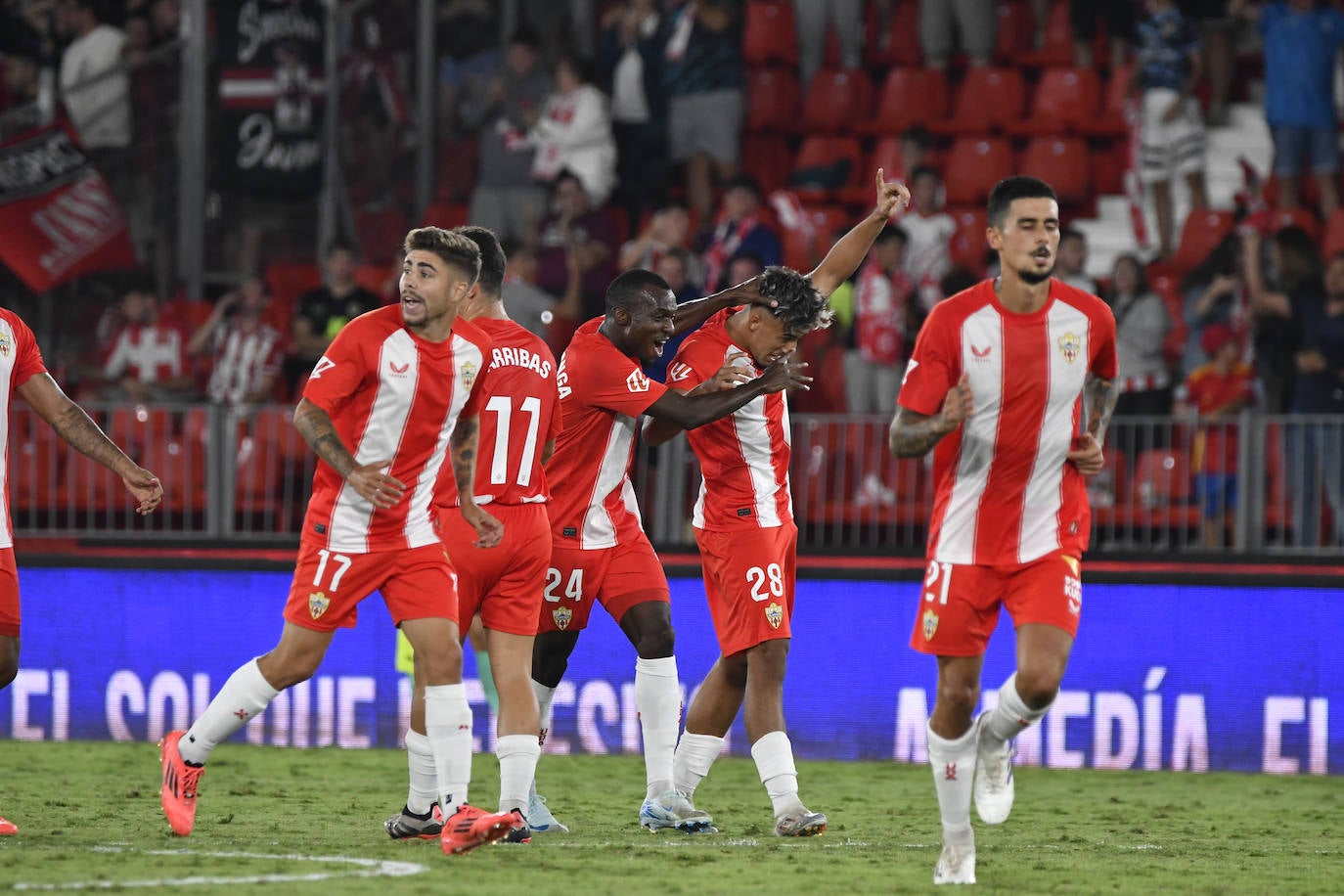 El Almería &#039;resucita&#039; y casi le da la vuelta al marcador