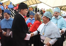 El rector Nicolás Ruiz durante el acto de inauguración del curso académico
