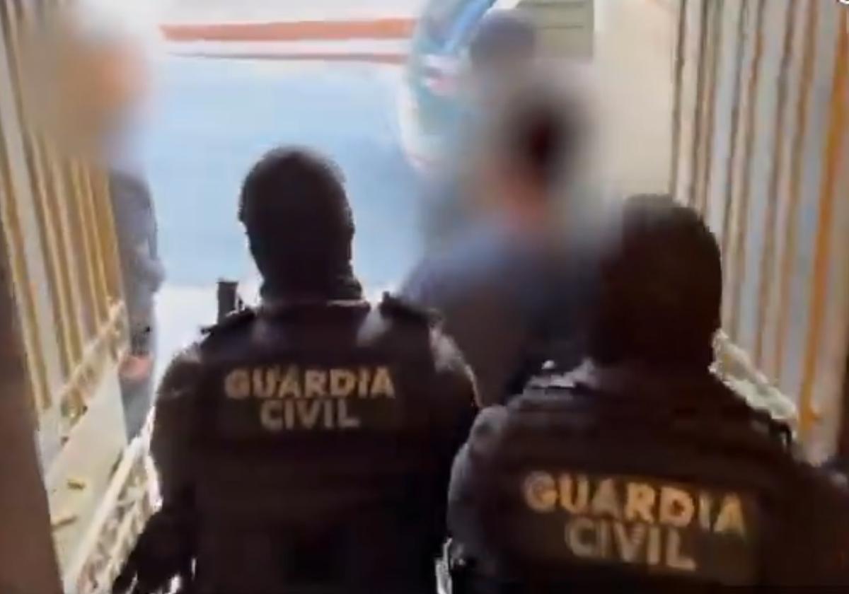 Los detenidos por el asesinato de Girona se escondían en un «agujero» en casa de un familiar en Pinos Puente