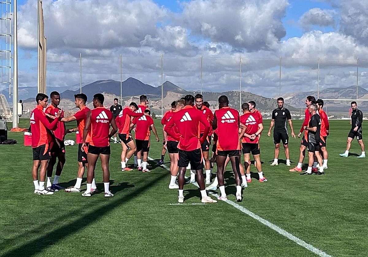 Prolegómenos del entrenamiento de este viernes.