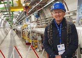 El vicerrector de Investigación y Transferencia de la UGR, Enrique Herrera, en una imagen de archivo en las instalaciones del CERN, en Suiza.