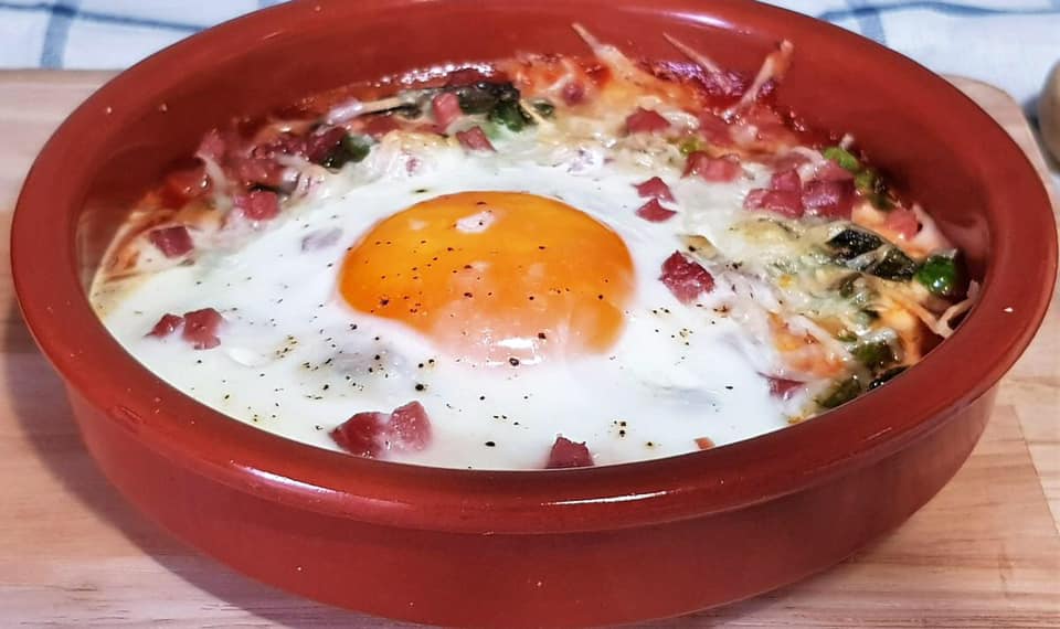 Huevos al plato