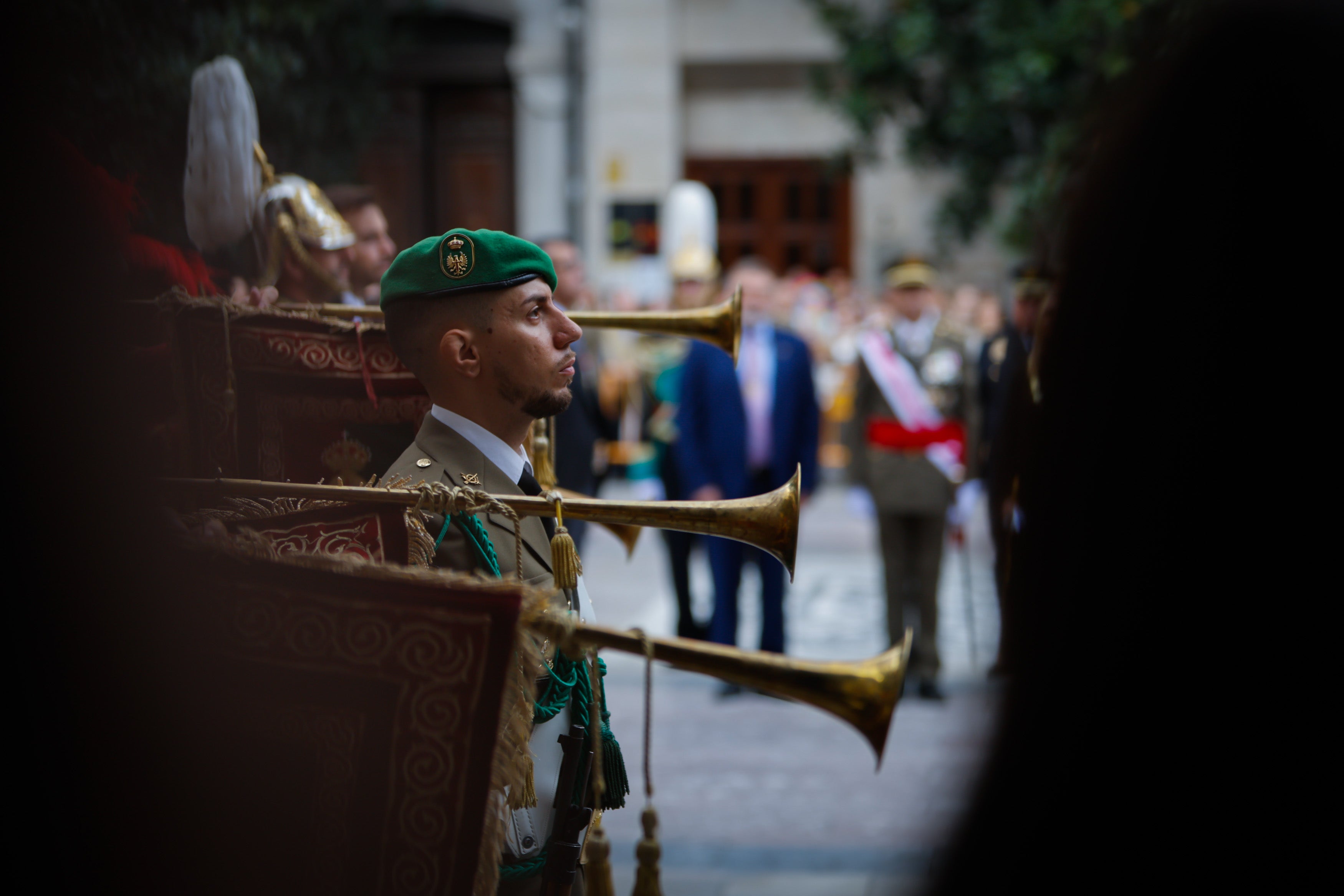 Las imágenes del festejo de la Hispanidad en Granada