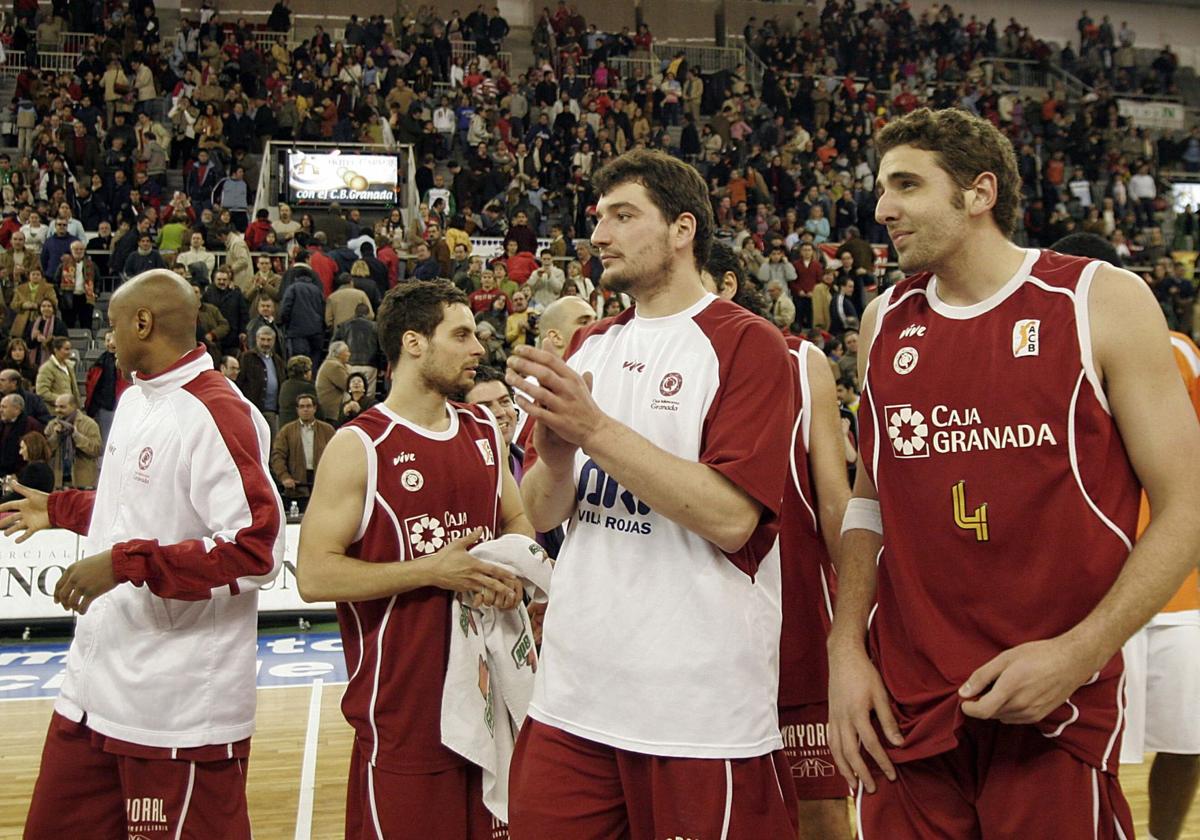 Nacho Ordín, Jesús Fernández y Juanpi Gutiérrez, tras aquella victoria.