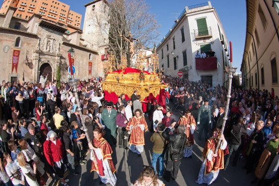 Pasión de Linares y Hermandad de los Favores, un idilio que se prolonga