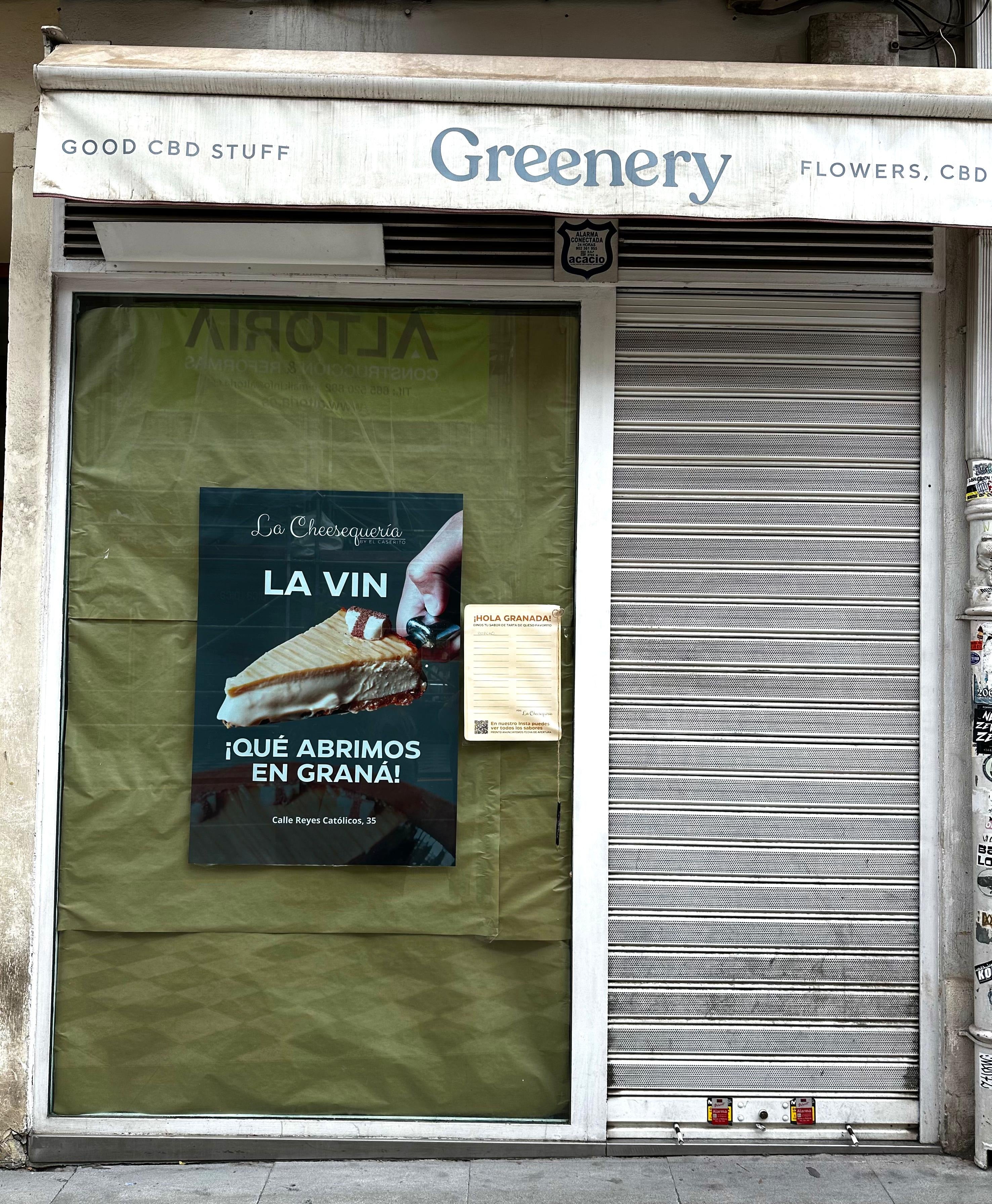 Local en el que ubicará La Cheesquería, en Reyes Católicos.