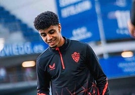 Safi, sonriente en el Carlos Tartiere.