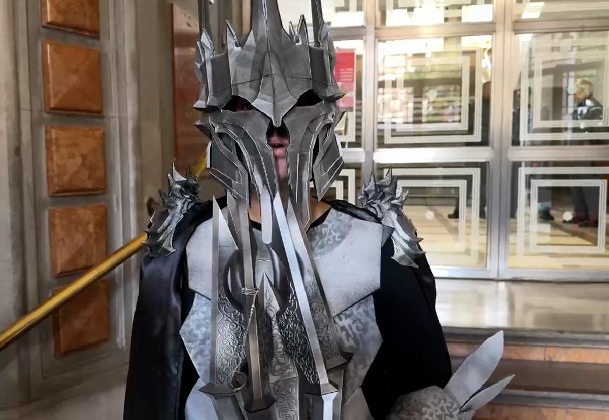 Manuel Vázquez López, vestido de Sauron.