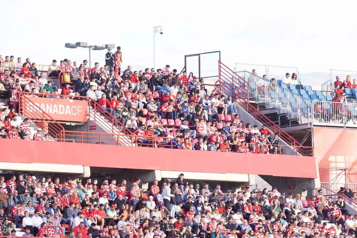 Encuéntrate en Los Cármenes en el Granada-Tenerife