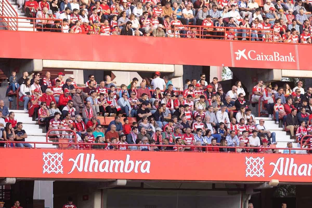 Encuéntrate en Los Cármenes en el Granada-Tenerife