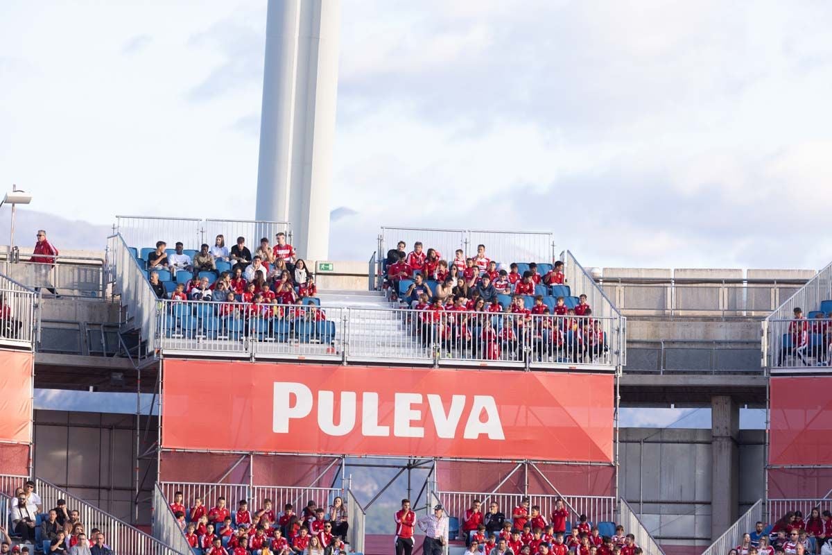 Encuéntrate en Los Cármenes en el Granada-Tenerife