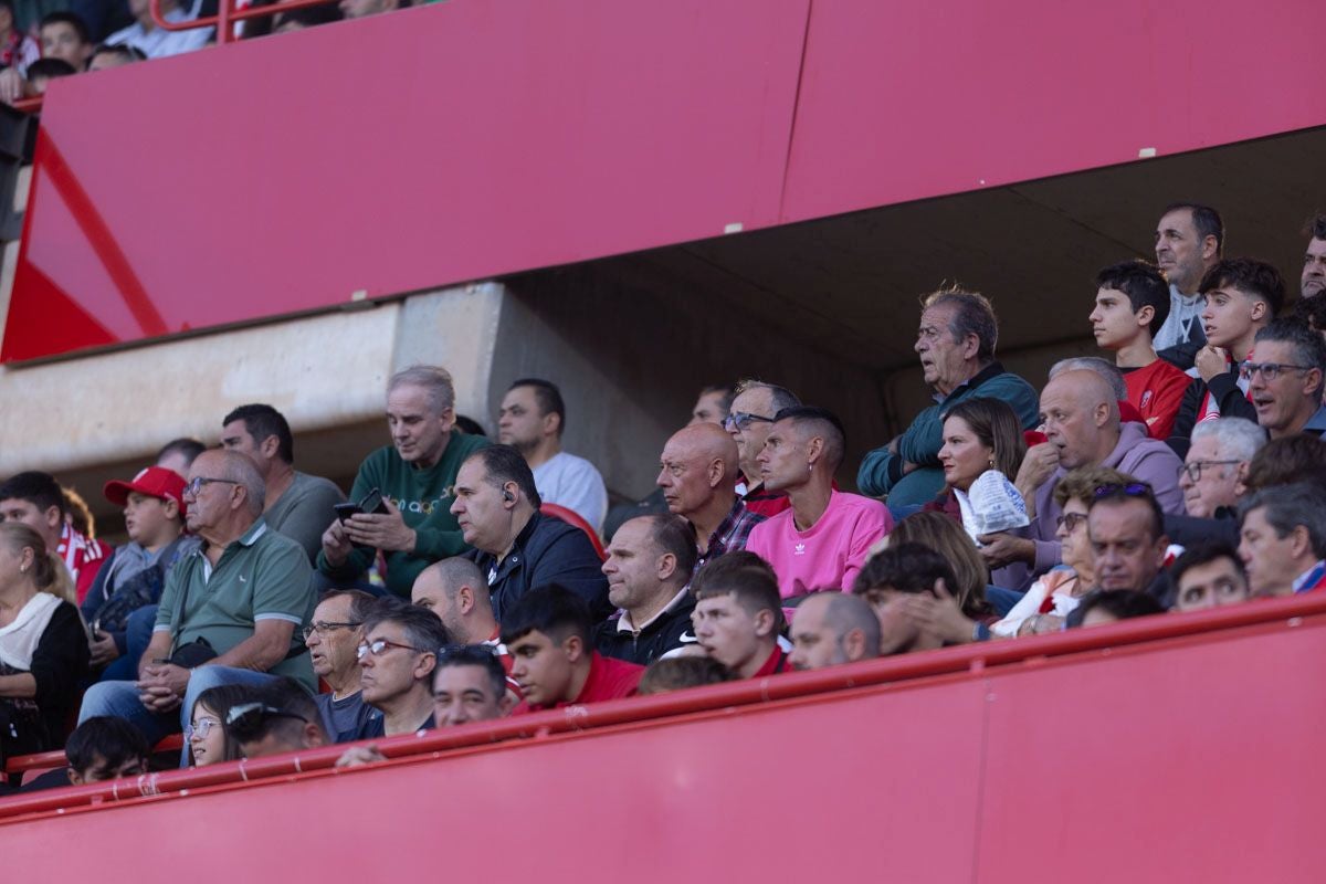 Encuéntrate en Los Cármenes en el Granada-Tenerife