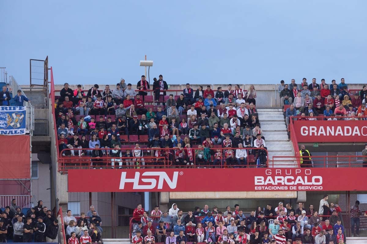 Encuéntrate en Los Cármenes en el Granada-Tenerife