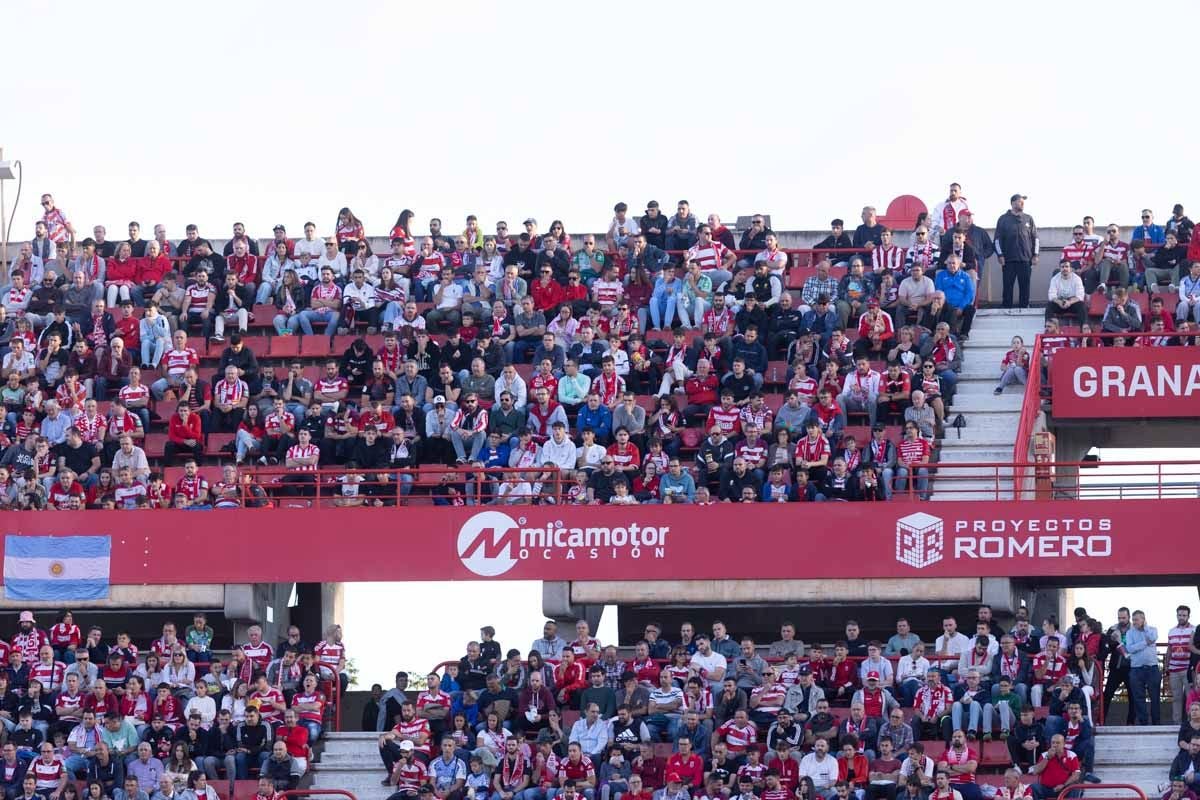 Encuéntrate en Los Cármenes en el Granada-Tenerife