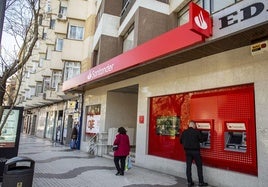 El regalo de 500 euros del Banco Santander a sus clientes