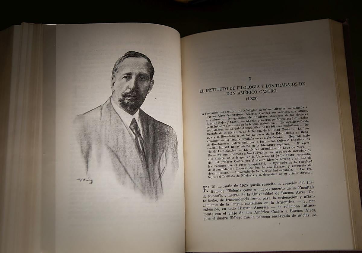 Imagen principal - Detalles de la exposición de Américo Castro.