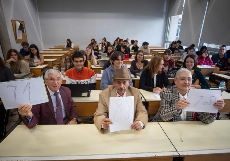 Los tres alumnos más longevos de la UGR.