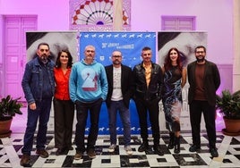 Organizadores de la sección Pantalla Film in Granada, del Festival de Jóvenes Realizadores, con los directores y directoras de Granada.