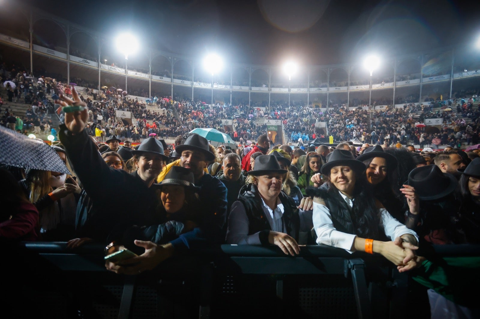 El concierto de El Barrio en Granada, en imágenes