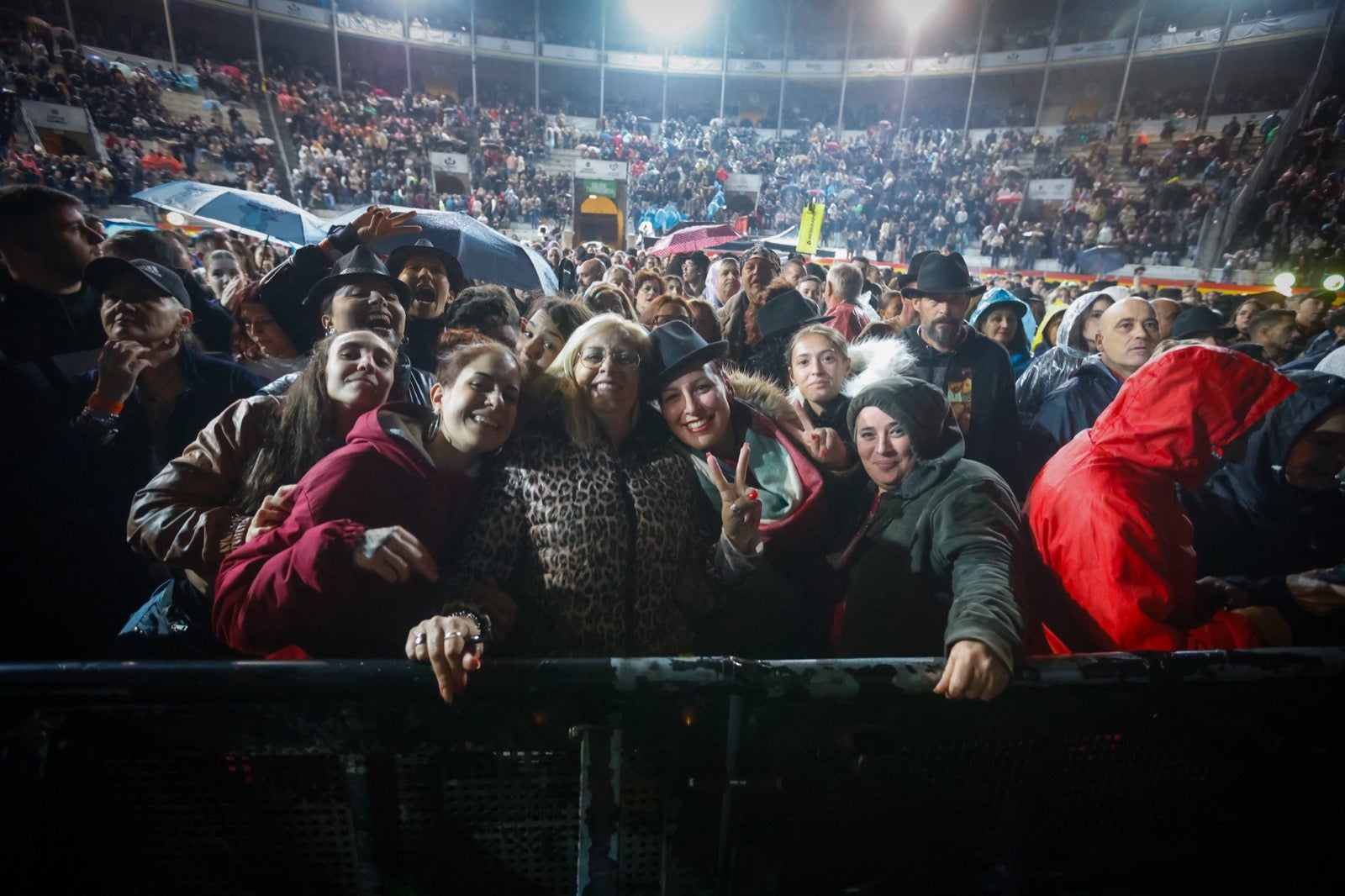 El concierto de El Barrio en Granada, en imágenes