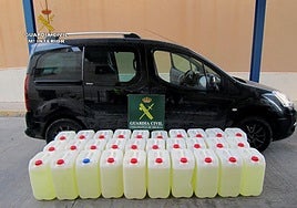 Condenan a seis hombres acusados de descargar más de 900 kilos de hachís en una playa de Roquetas