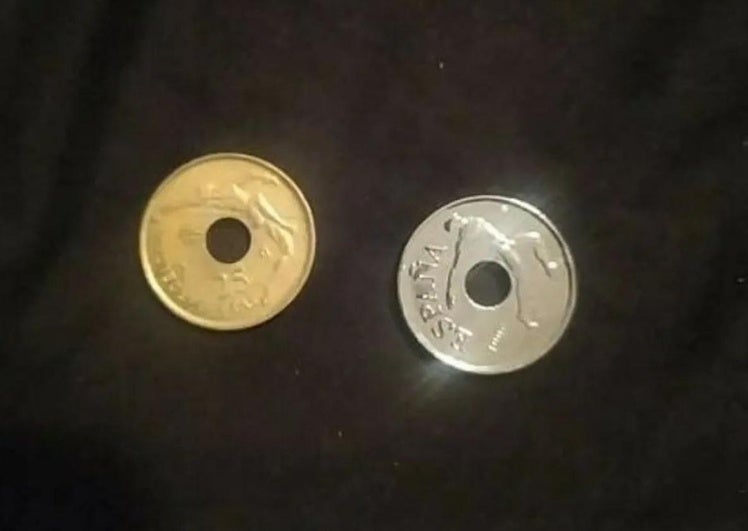 Piden un millón de euros por esta moneda de cinco duros en Ebay.