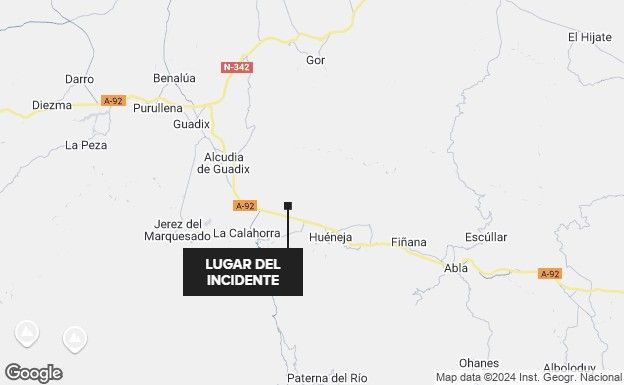 Un desprendimiento retiene el tren Almería-Madrid en La Calahorra