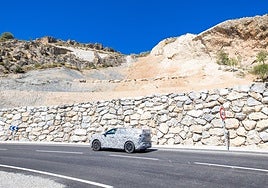 Vista de la carretera de Sierra Nevada en una imagen de archivo.