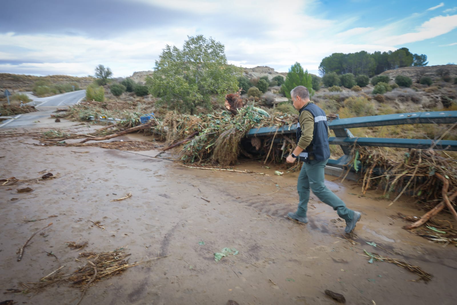 Los destrozos en las carreteras de Granada causados por el temporal, en imágenes