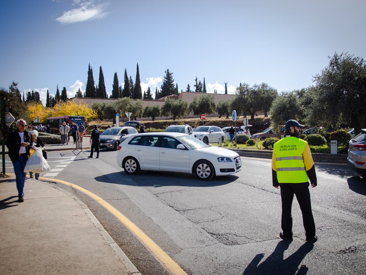 El Día de Todos los Santos en Granada, en imágenes