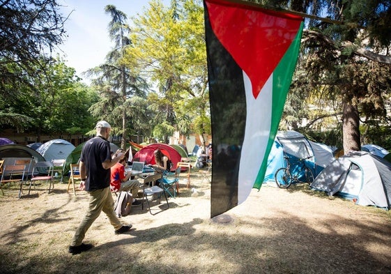 Acampada de estudiantes de Granada en apoyo a Palestina, el pasado mayo.