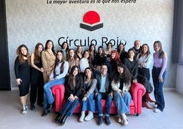 Editorial Círculo Rojo organiza un mercadillo solidario para apoyar a los afectados por la DANA en Valencia