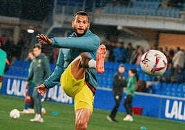 Luis Suárez, que marca de dos en dos, no vio puerta en Huesca y tiene prisa.