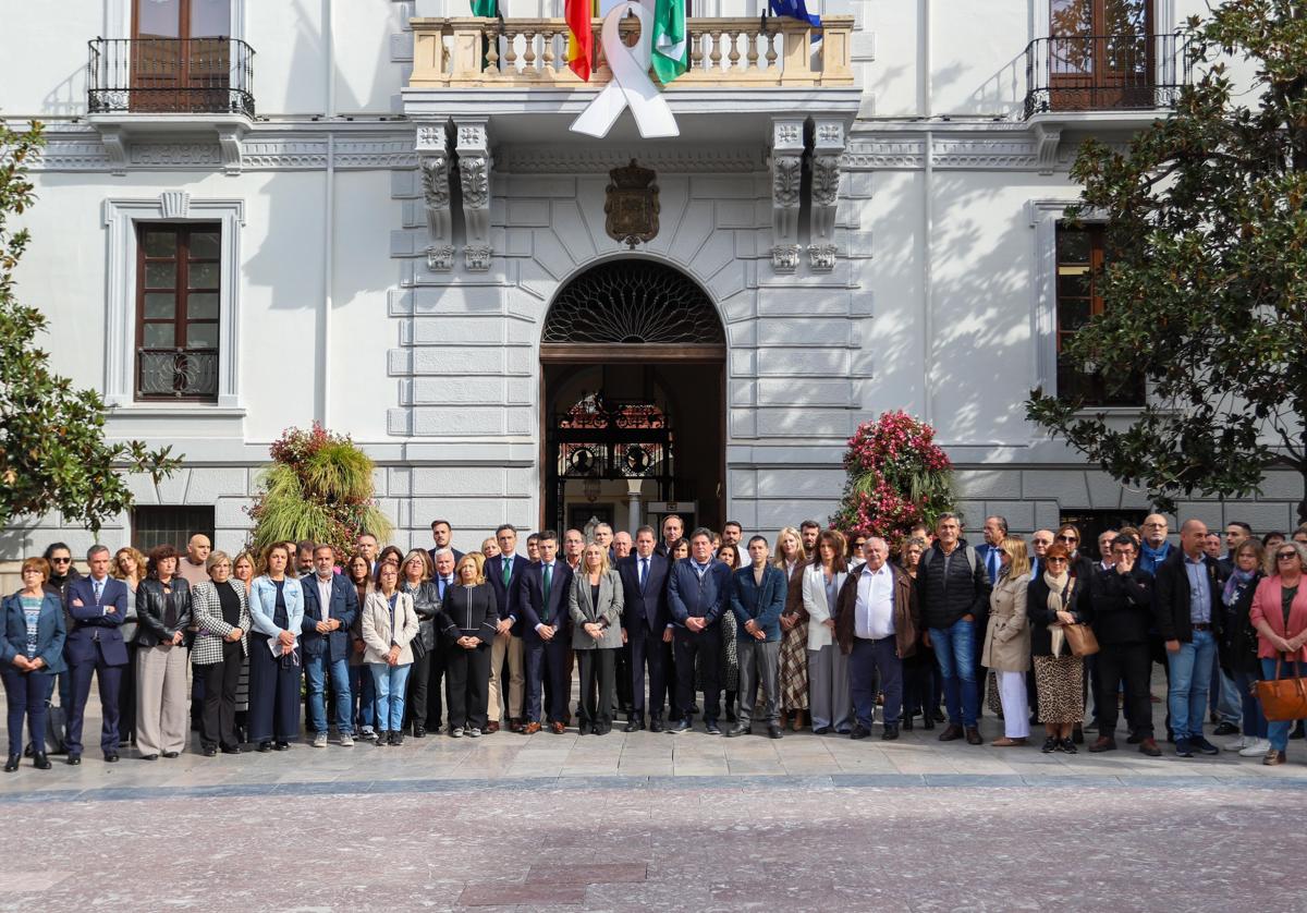 Acto de silencio en la Plaza del Carmen.