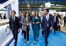 La consejera de Fomento y Vivienda, Rocío Díaz, durante su visita al SIMED.