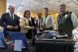 Catalina García inaugura el II Congreso Internacional de las Montañas de Sierra Nevada en Granada