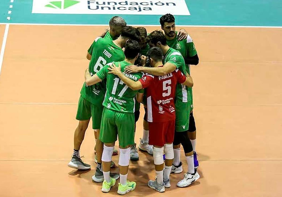 Los blanquiverdes quieren crecer ante un rival que compite en Europa.