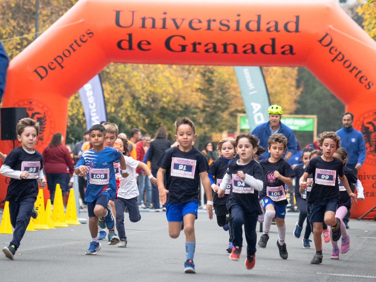 Las fotos de los niños en la X carrera urbana de la Universidad de Granada