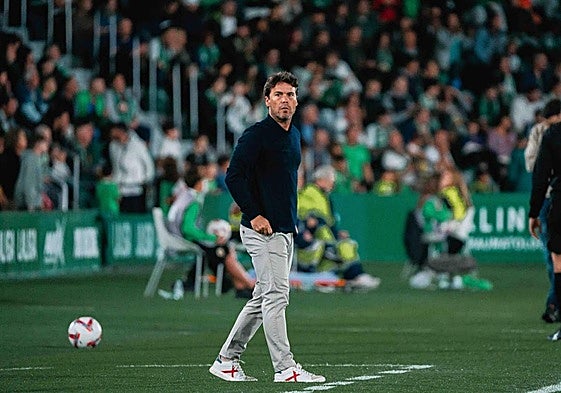 Rubi habló del significado de ganar en Elche, con los pies en el suelo.