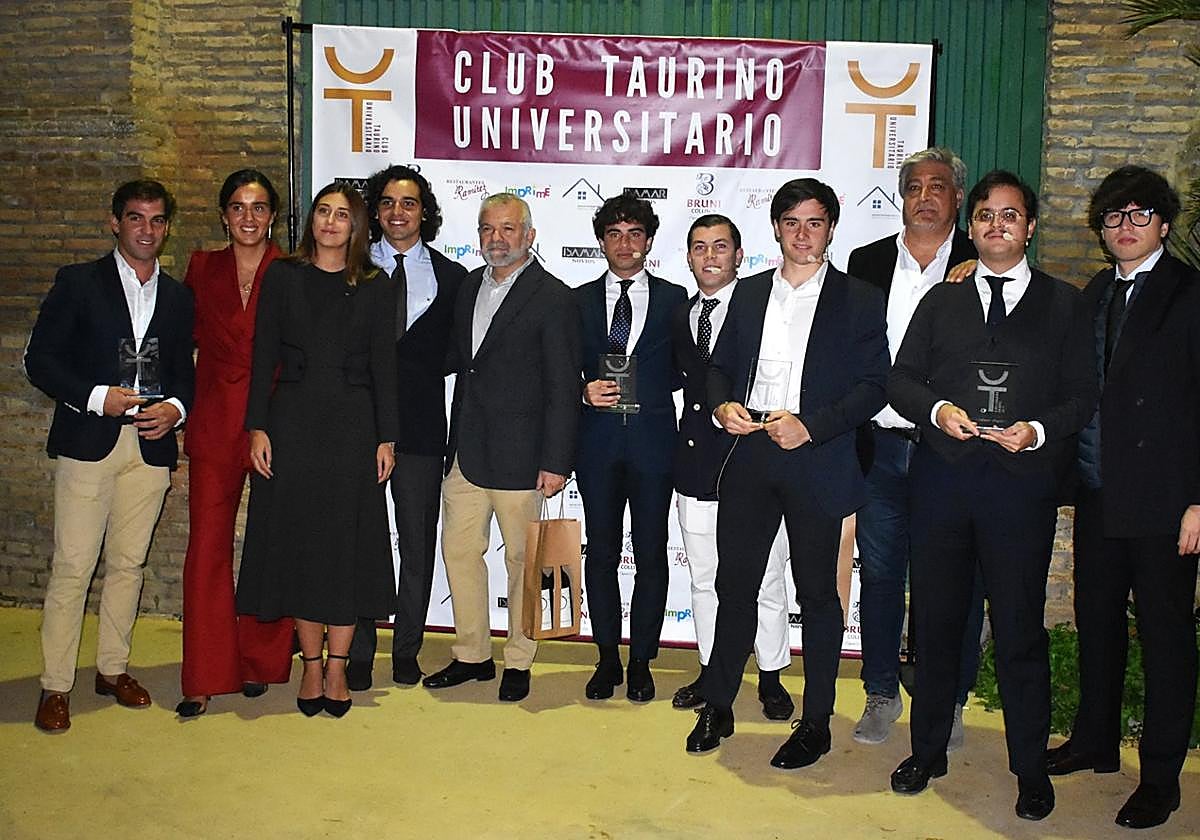 Arranca por todo lo alto el Club Taurino Universitario