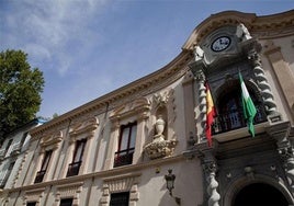 Exterior del Palacio de Bibataubín, en Granada, sede del Consejo Consultivo de Andalucía.