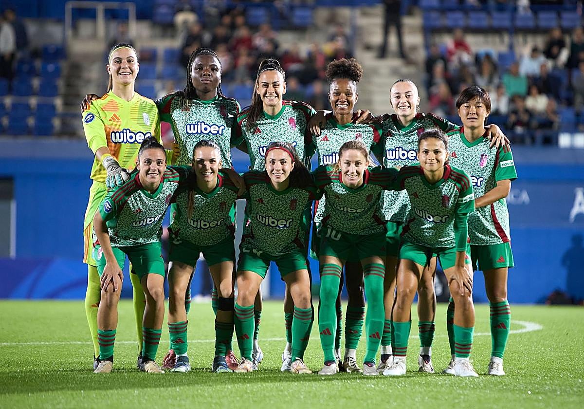 Alineación titular del Granada contra el Espanyol.
