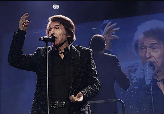 Raphael, en un concierto.